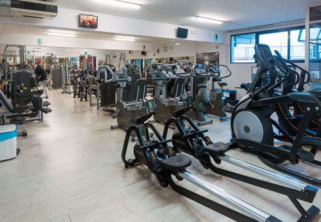 Sala Pesi - ASD Real Fitness Grifa Gym - Via Merlini, 1 - 51016 Montecatini Terme (PT)
